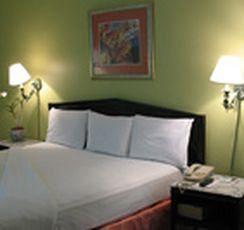 Knutsford Court Hotel