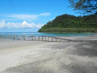 Ko Kut Ao Phrao Beach Resort