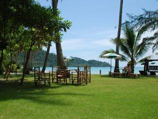 Ko Kut Ao Phrao Beach Resort