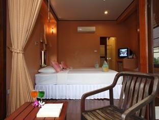 Ko Kut Ao Phrao Beach Resort