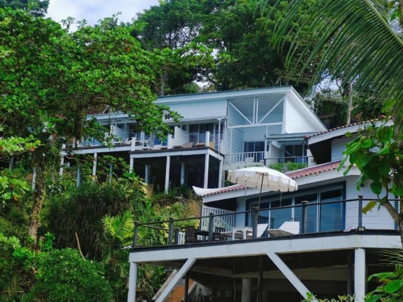 Koh Chang Cliff Beach Resort