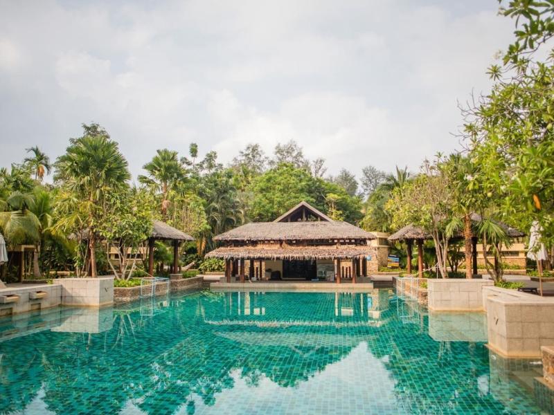 Centara Koh Chang Tropicana Resort