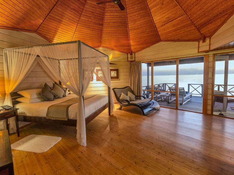 Komandoo Maldives Island Resort