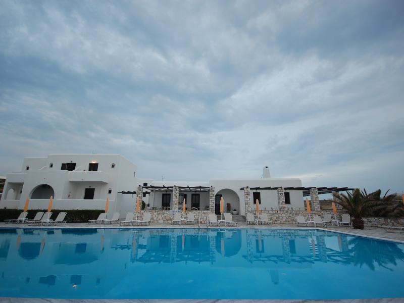 Cosme, a Luxury Collection Resort, Paros