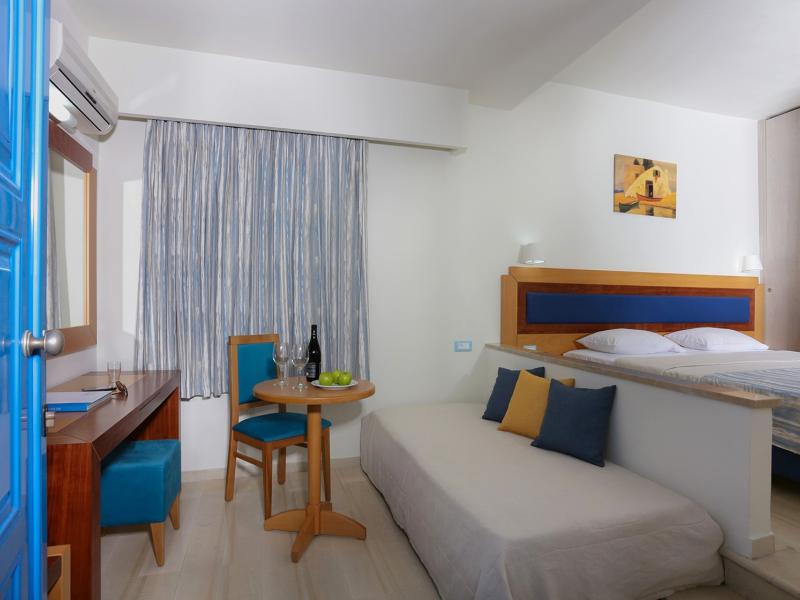 Paralos Kosta Alimia