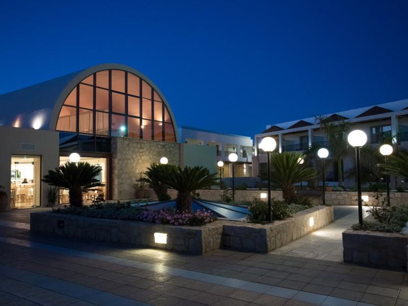 Paralos Kosta Alimia