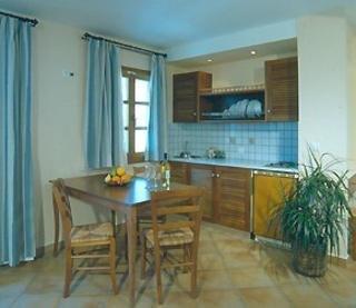 Kouros Hotel