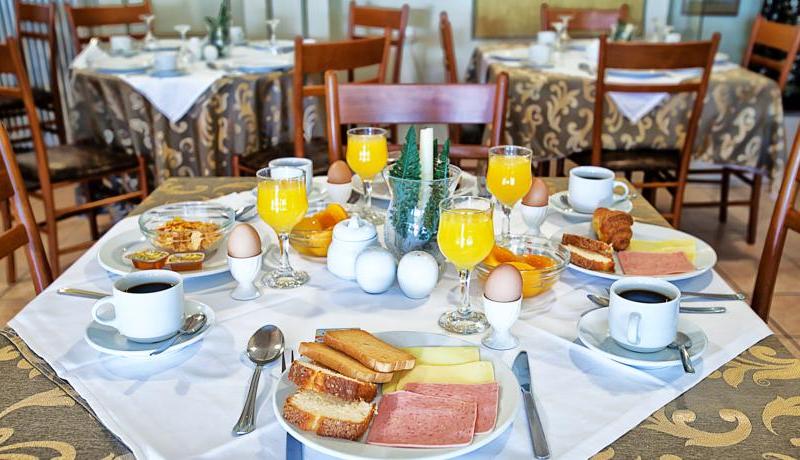 Anastassiou Hotel