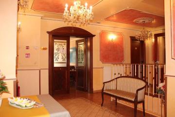 Отель Krasna Kralovna Чехия, Карловы Вары, фото 10