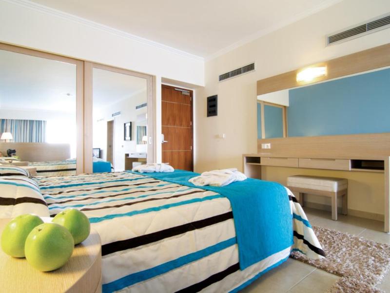 Kresten Royal Euphoria Resort
