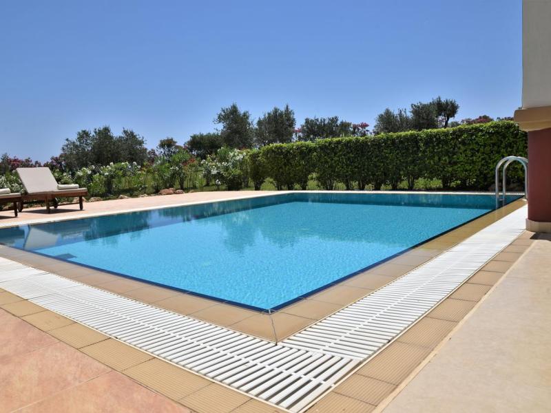 Kresten Royal Euphoria Resort