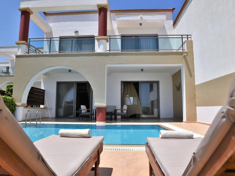 Kresten Royal Euphoria Resort