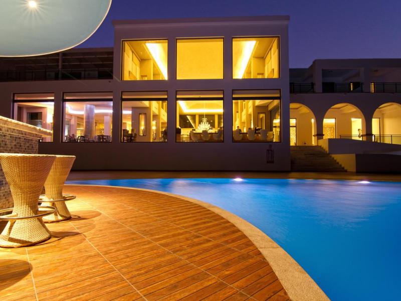Kresten Royal Euphoria Resort