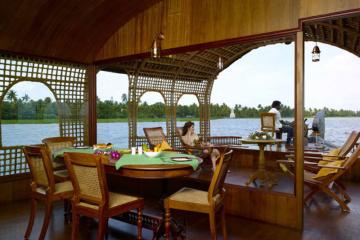 Отель Kumarakom Lake Resort Индия, Керала, фото 11