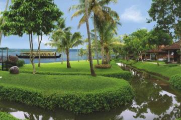 Отель Kumarakom Lake Resort Индия, Керала, фото 24