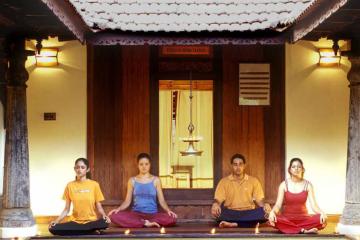 Отель Kumarakom Lake Resort Индия, Керала, фото 10