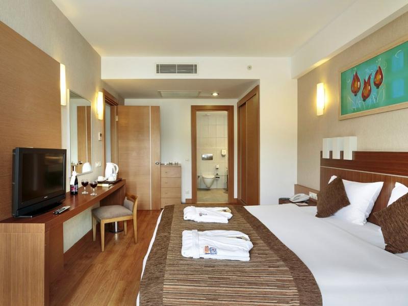 Sunis Kumkoy Beach Resort Hotel & Spa