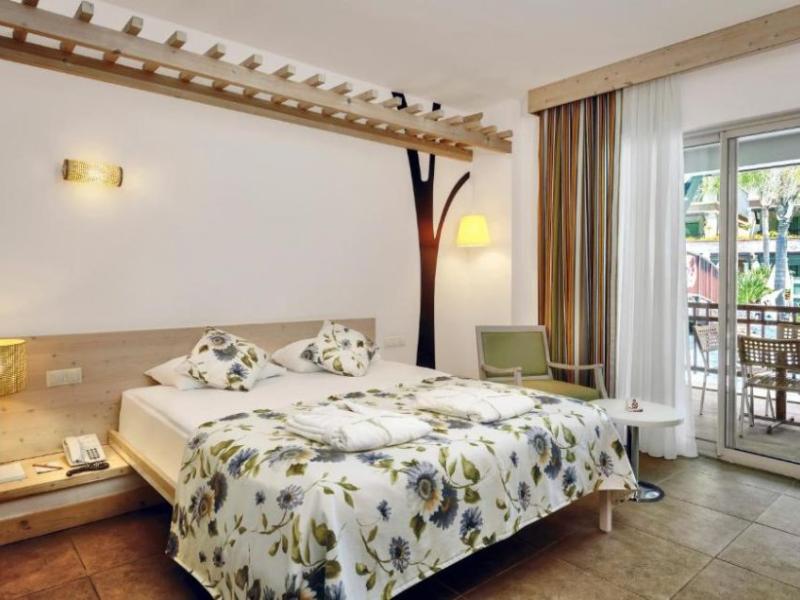 Sunis Kumkoy Beach Resort Hotel & Spa