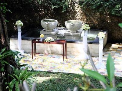 Kupu Kupu Barong Villas & Tree Spa by L`Occitane