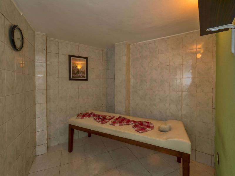 Kuran Hotel International