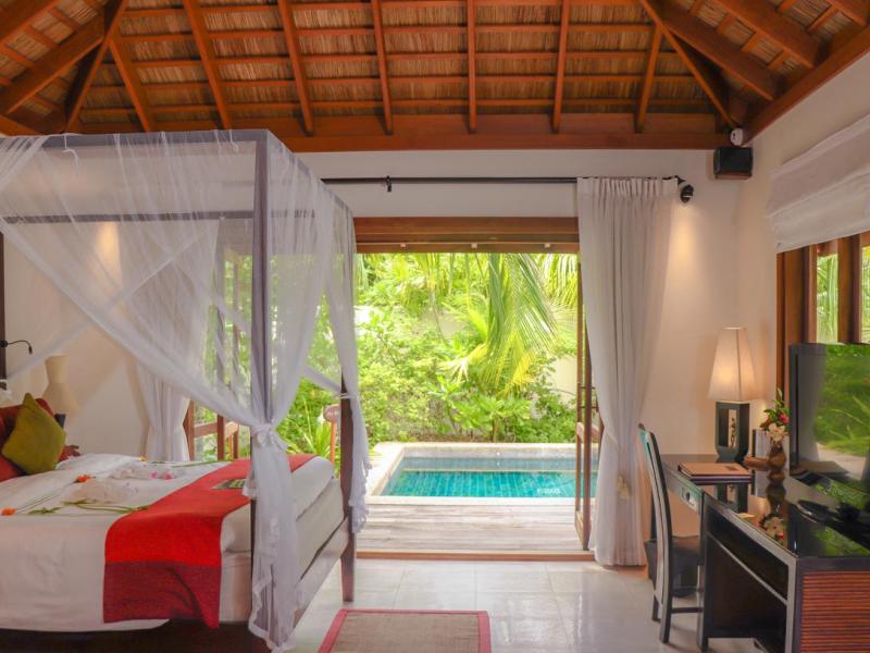 Kuredu Island Resort & Spa
