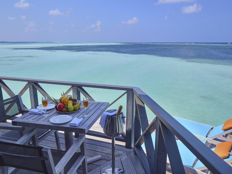Kuredu Island Resort & Spa