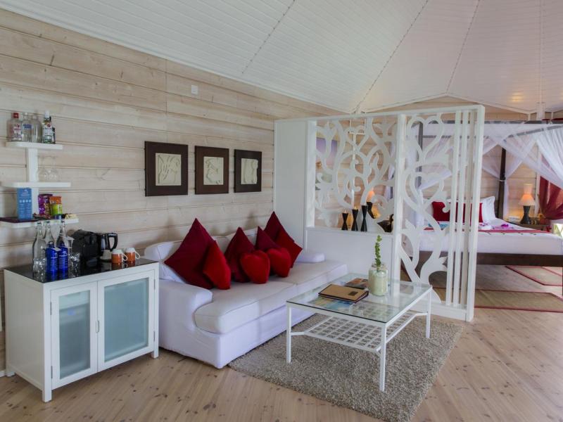 Kuredu Island Resort & Spa