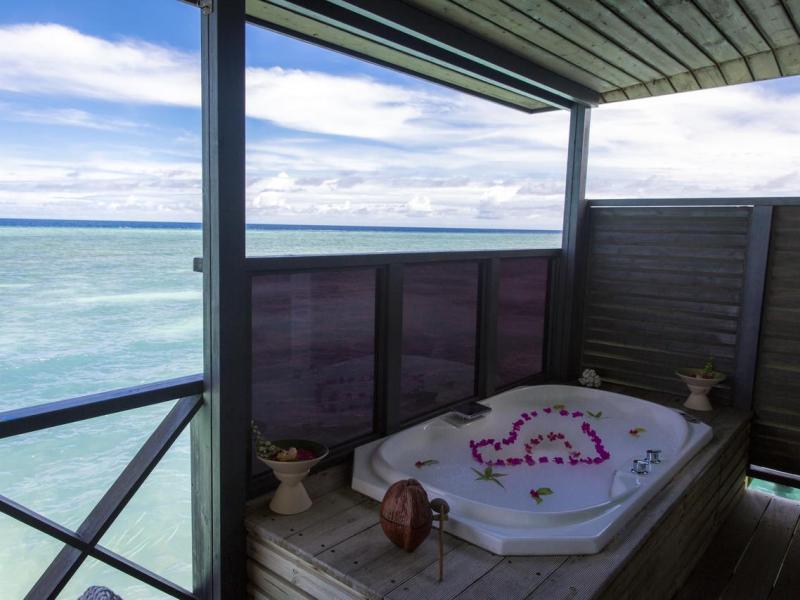 Kuredu Island Resort & Spa