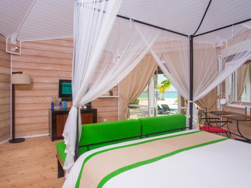 Kuredu Island Resort & Spa