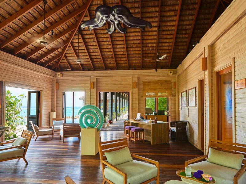 Kuredu Island Resort & Spa