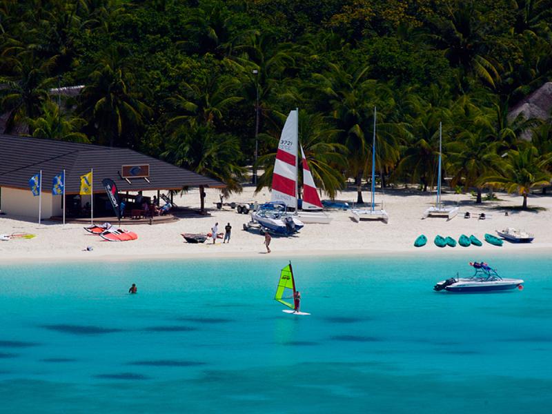 Kuredu Island Resort & Spa