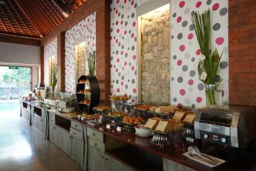 Отель Kuta Sea View Boutique Resort Spa Индонезия, Кута, фото 15