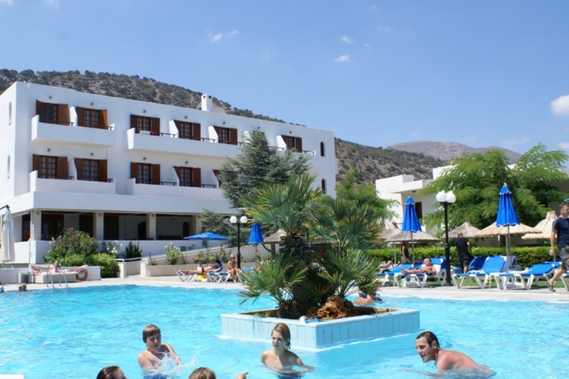 Kyknos Beach Hotel & Bungalows