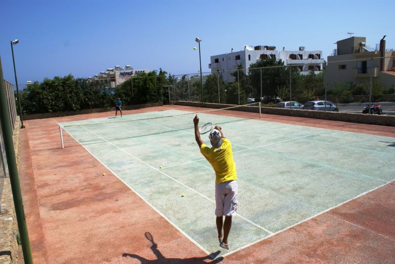 Kyknos Beach Hotel & Bungalows