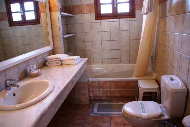 Kyknos Beach Hotel & Bungalows