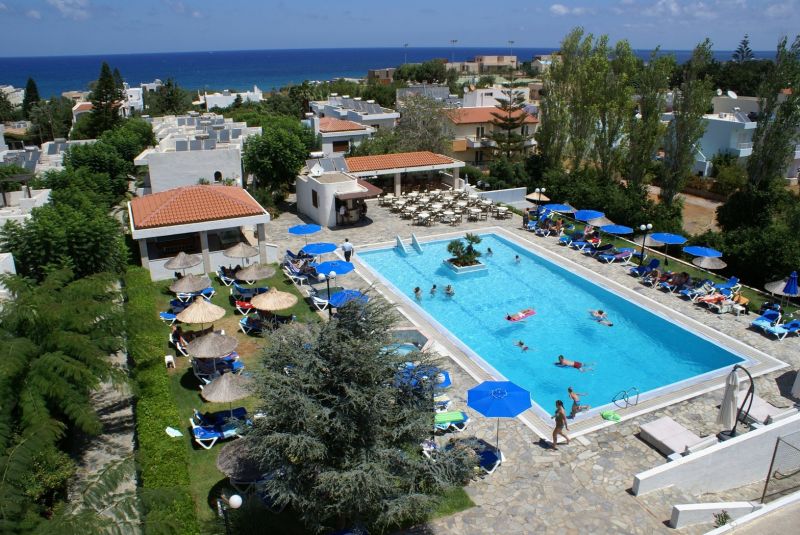 Kyknos Beach Hotel & Bungalows
