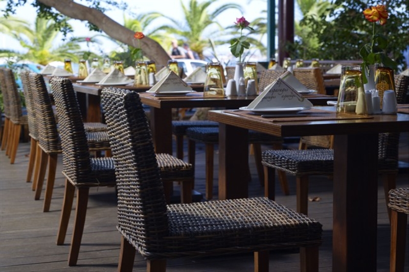 Kyma Suites Beach Hotel