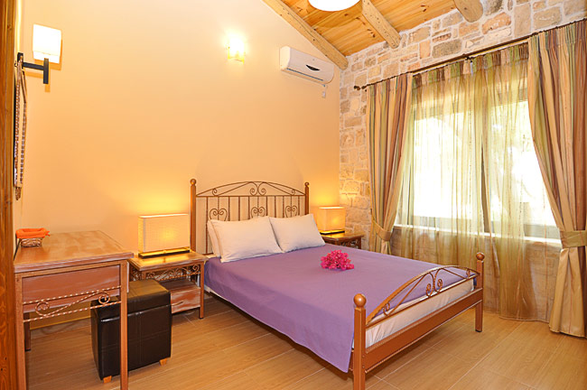 Kymaros Villas