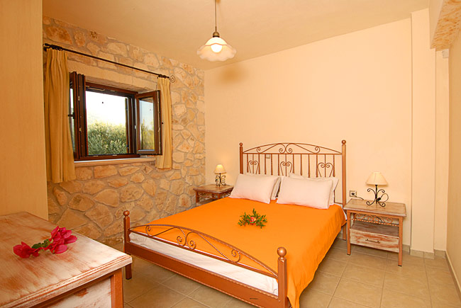 Kymaros Villas