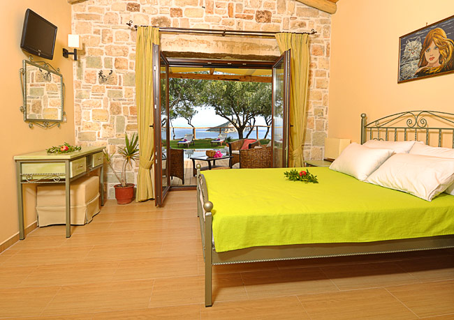 Kymaros Villas