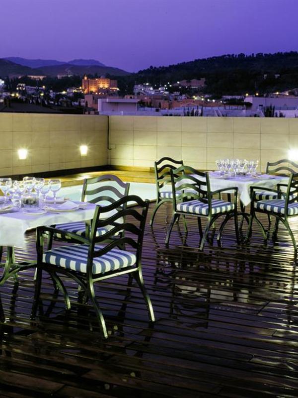 Andalucia Center