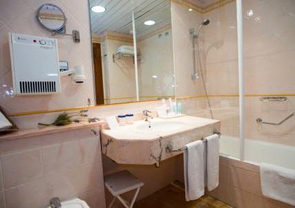 La Laguna Spa & Golf