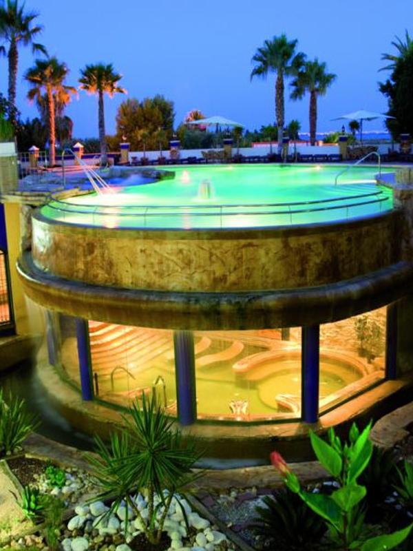 La Laguna Spa & Golf