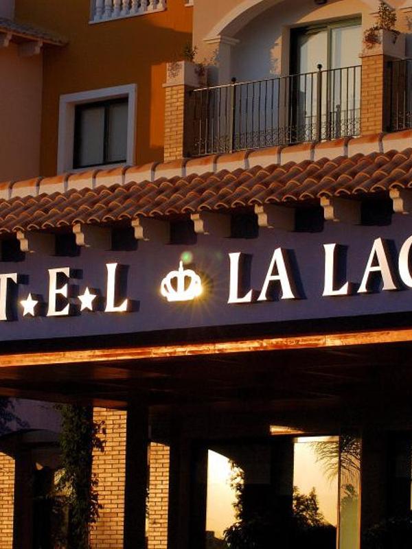 La Laguna Spa & Golf