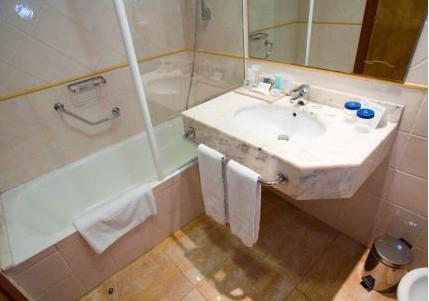 La Laguna Spa & Golf