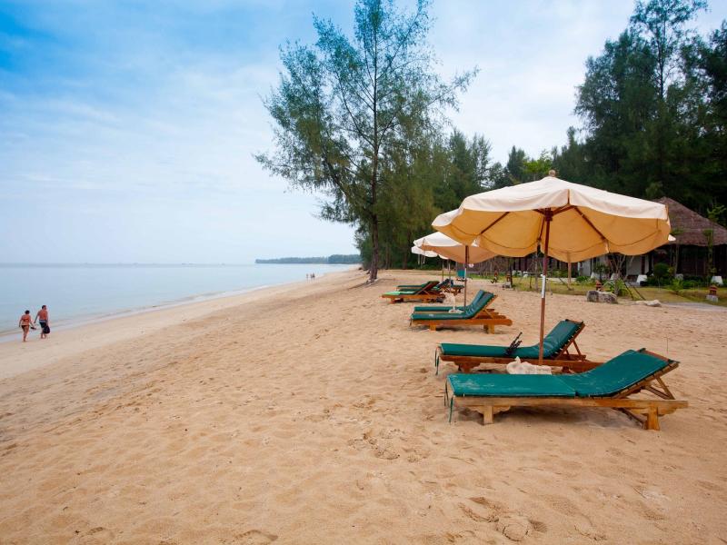 Miracle Island Resort