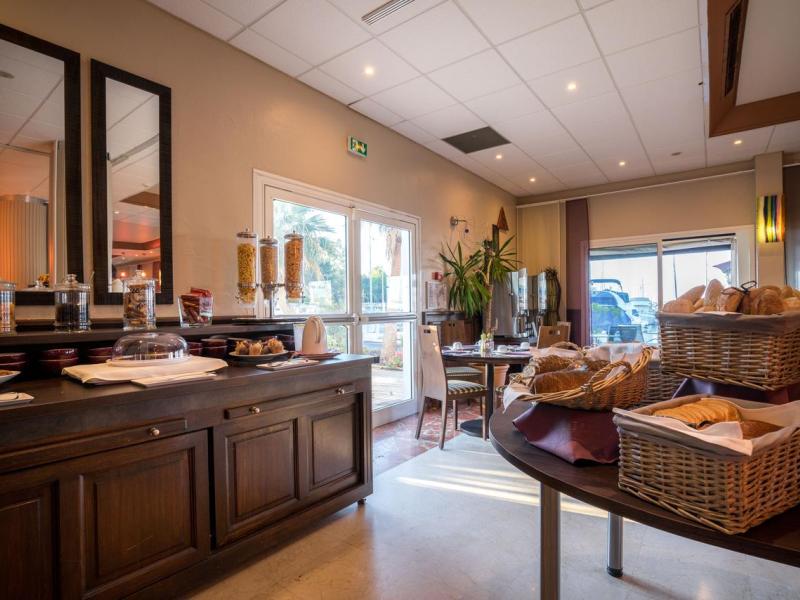 Best Western Hotel La Marina (Saint-Raphael)
