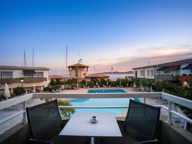 Best Western Hotel La Marina (Saint-Raphael)