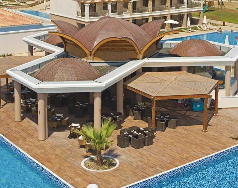 La Marquise Luxury Resort Complex