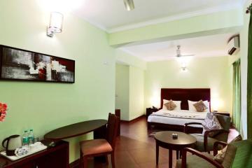 Отель Meraden La Oasis Индия, Анджуна, фото 17